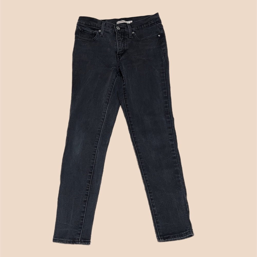Black Levi’s 311 Shaping Skinny Jean Size 25